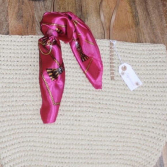 Handbag - Picture 3 of 3